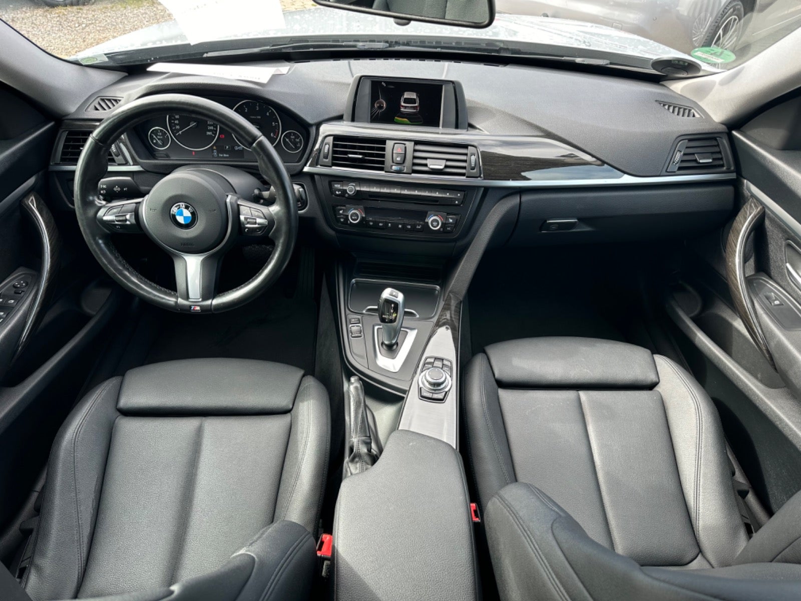 BMW 320d 2016