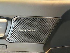 Volvo EX40 Extended Range Black Edition