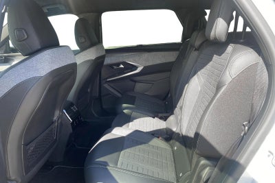 Peugeot e-5008 GT 7prs