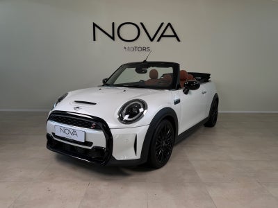MINI Cooper S 2,0 Essential Cabriolet aut. 2d