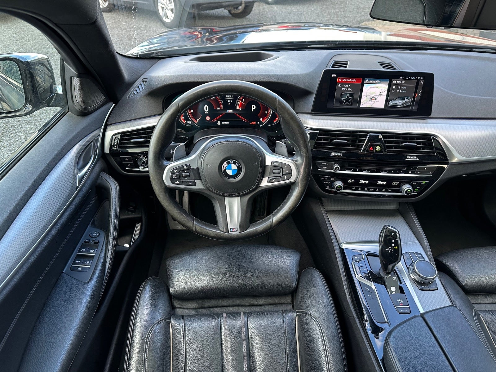 Billede af BMW 530d 3,0 Touring M-Sport xDrive aut.