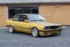 BMW 320i  thumbnail