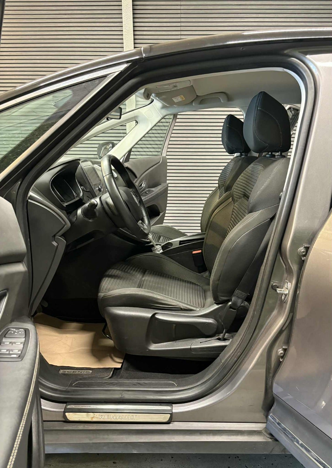 Billede af Renault Grand Scenic IV 1,3 TCe 140 Zen 7prs
