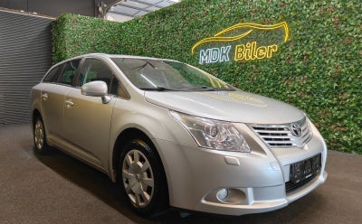 Toyota Avensis 1,6 VVT-i T1 stc. 5d