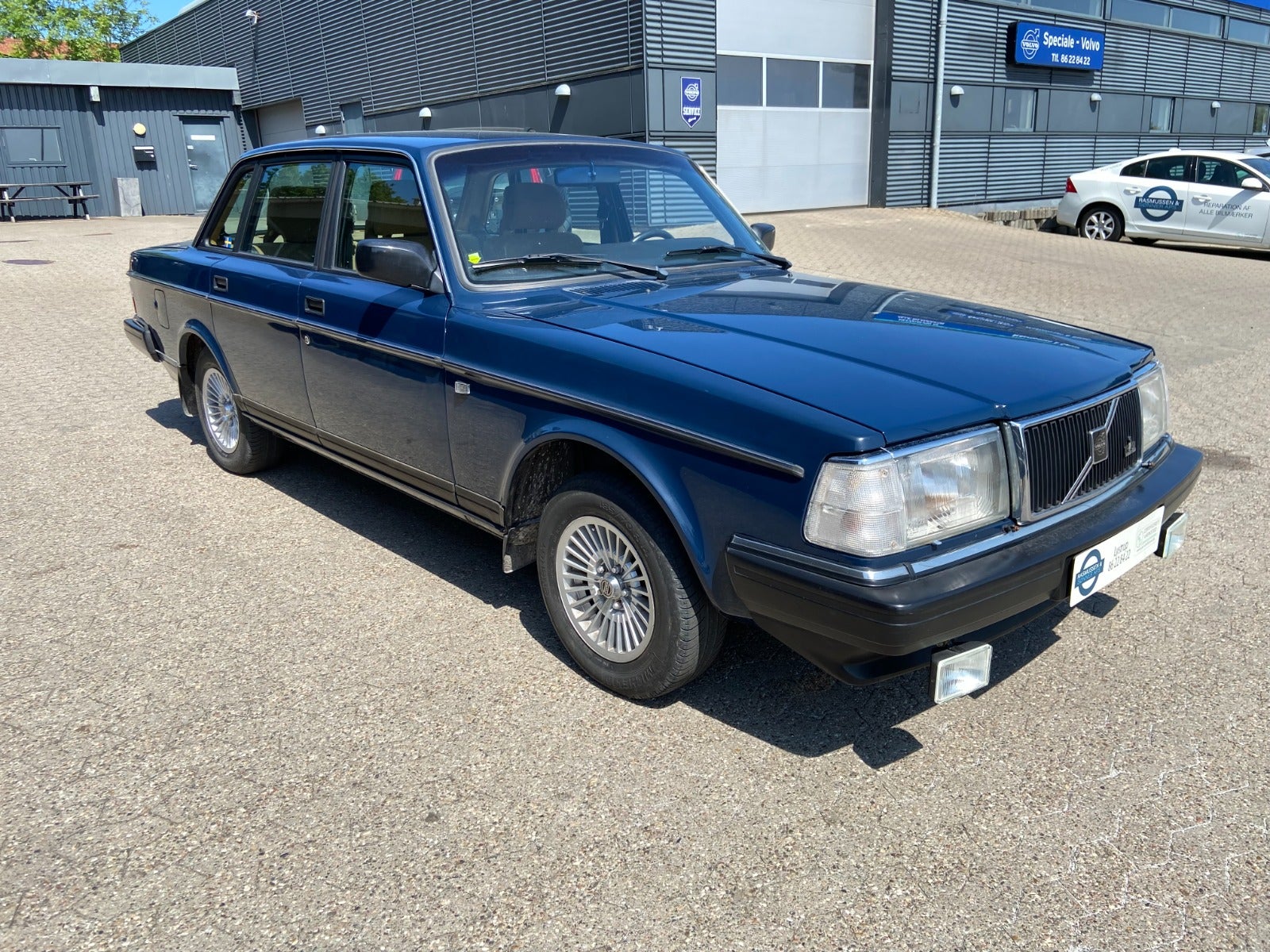 Billede af Volvo 240 2,3 SE