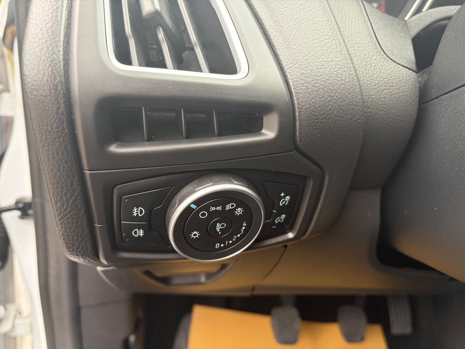 Ford Focus SCTi 125 Titanium