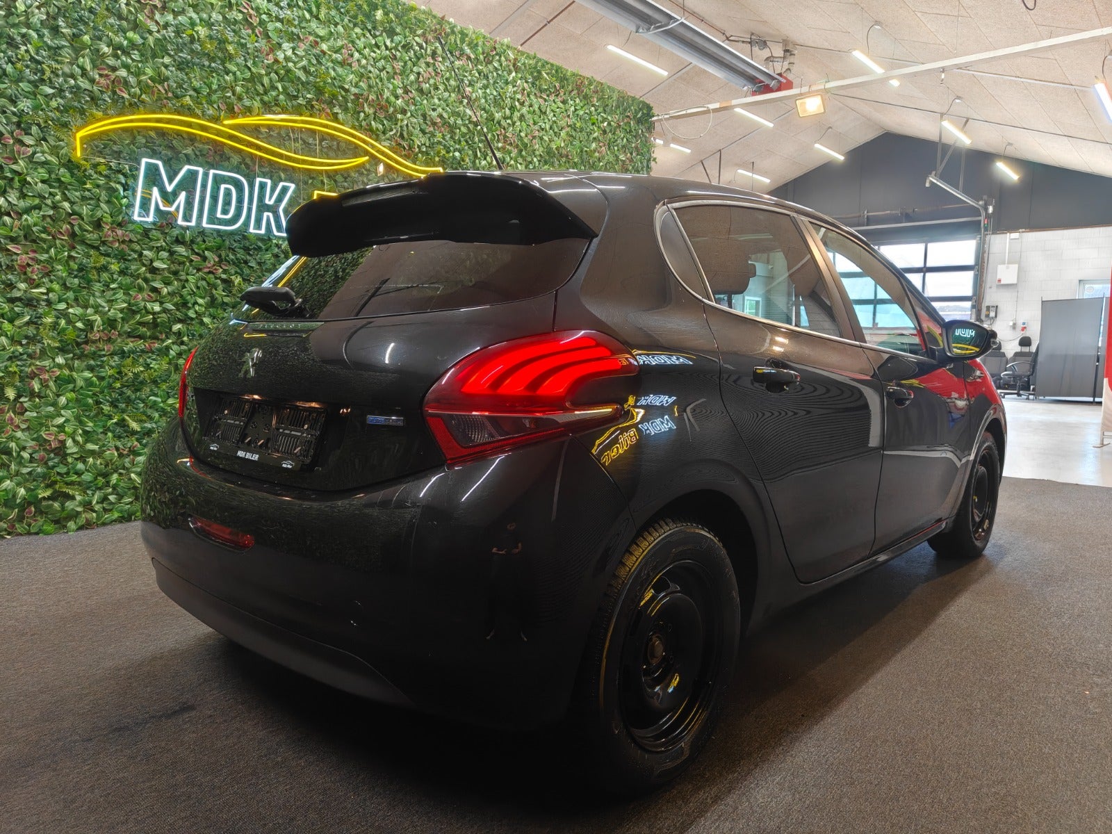Billede af Peugeot 208 1,2 VTi 82 Allure Sky