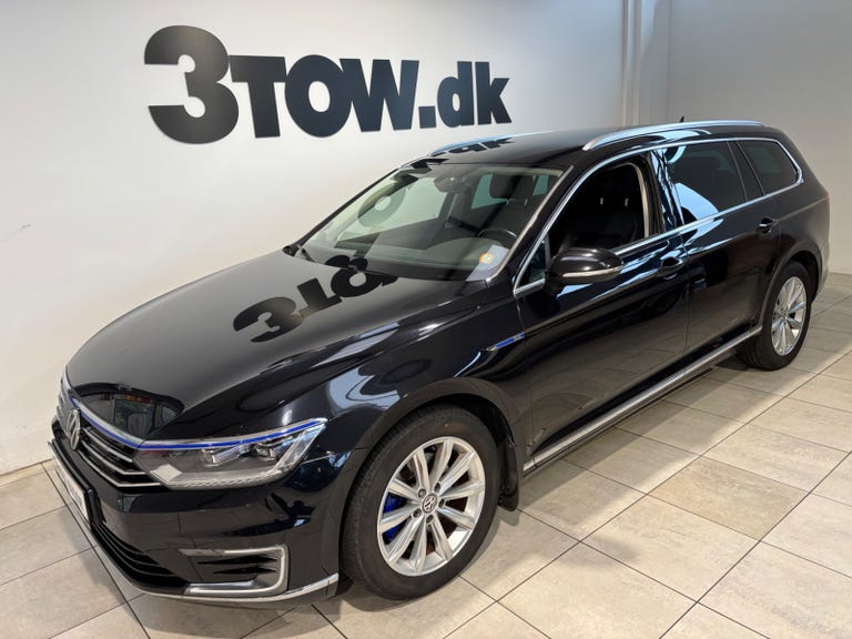 VW Passat GTE Highline Variant DSG