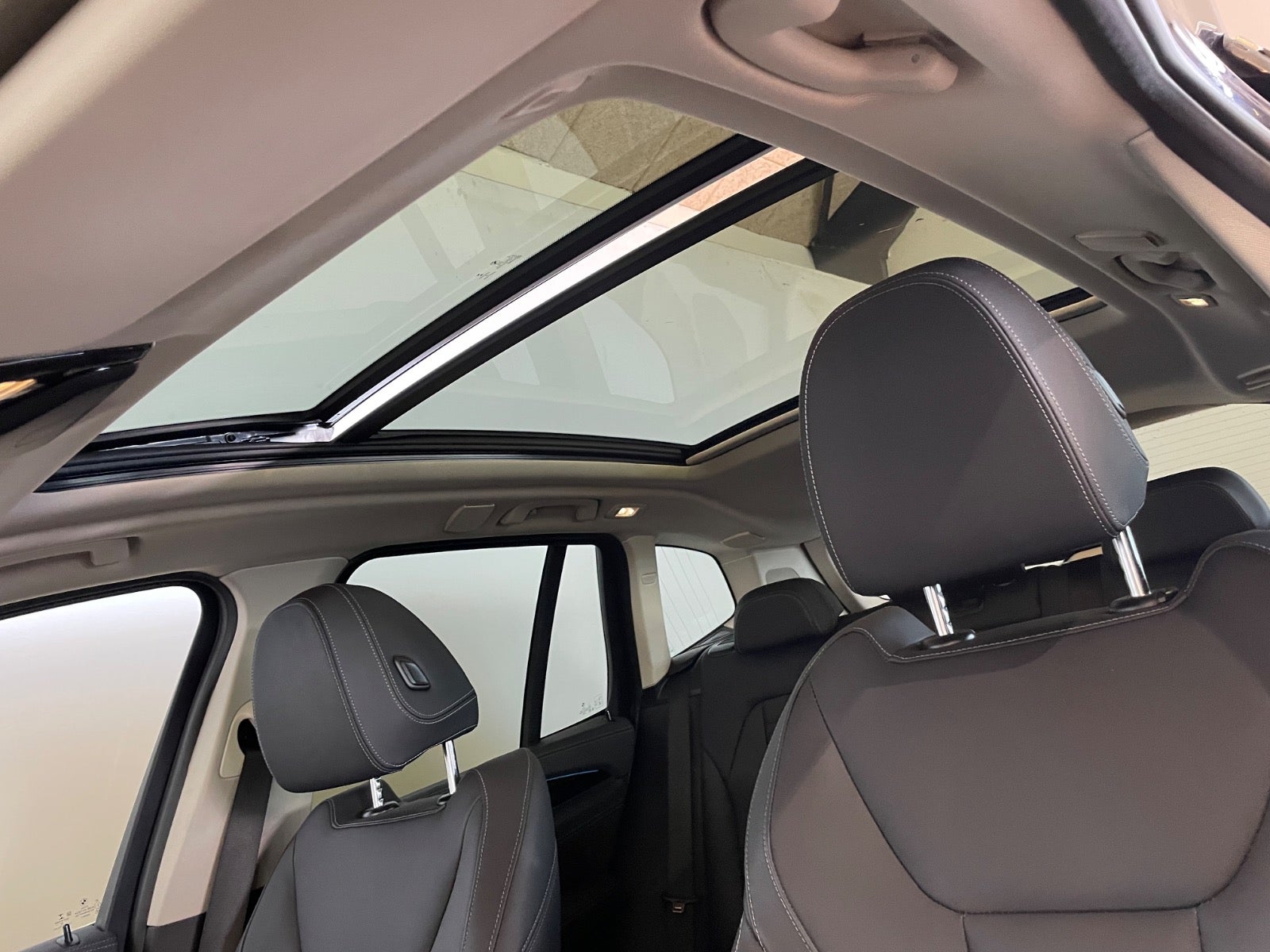 BMW iX3 Charged Plus