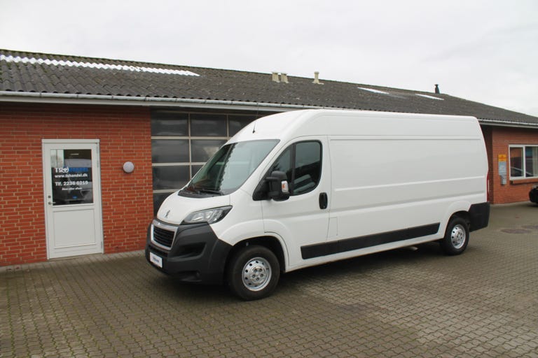 Peugeot Boxer 333 BlueHDi 140 L3H2 Premium