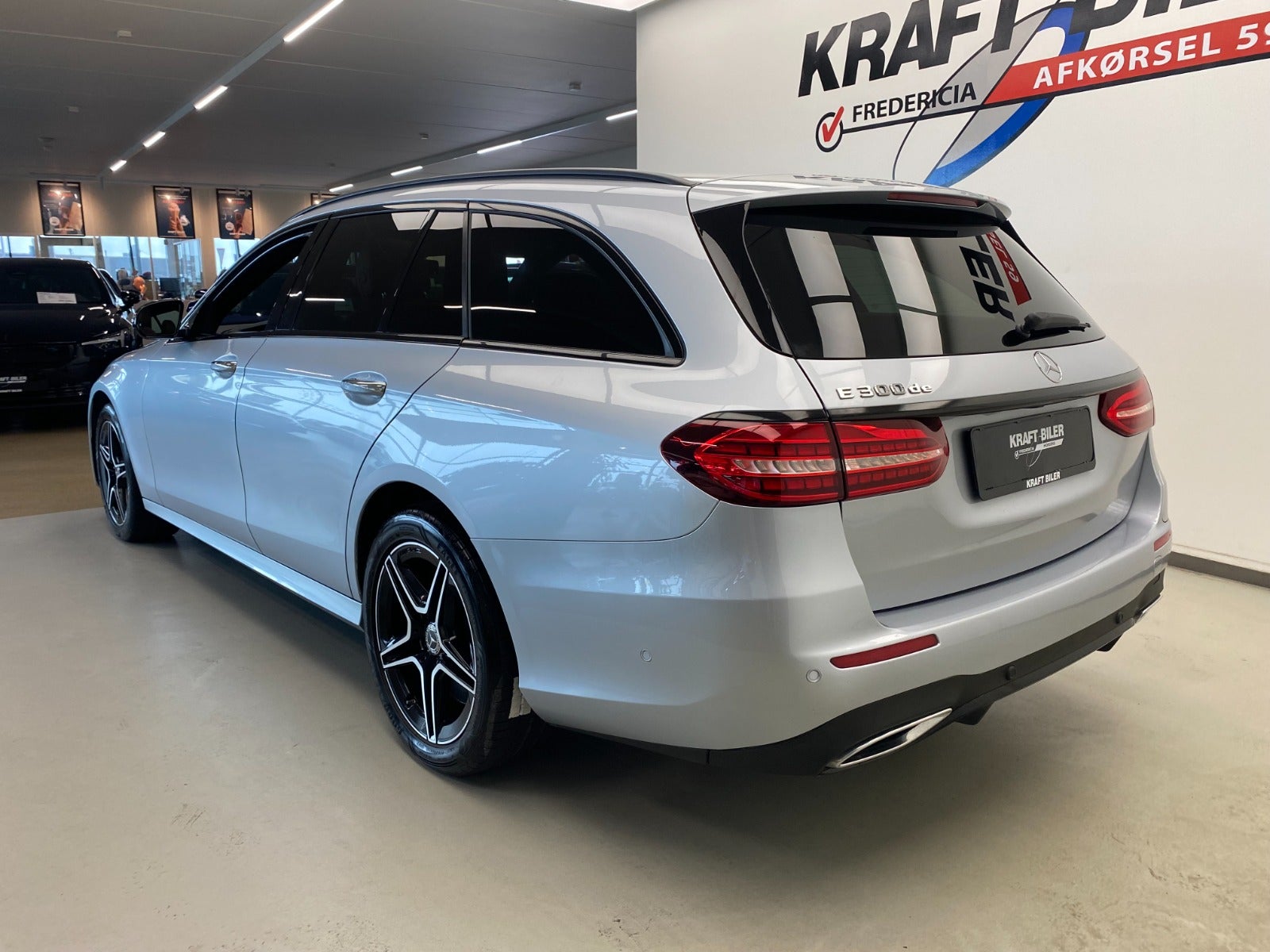 Billede af Mercedes E300 de 2,0 Advantage AMG stc. aut.