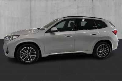 BMW iX1 eDrive20 M-Sport BMW iX1 eDrive20 M-Sport - 1