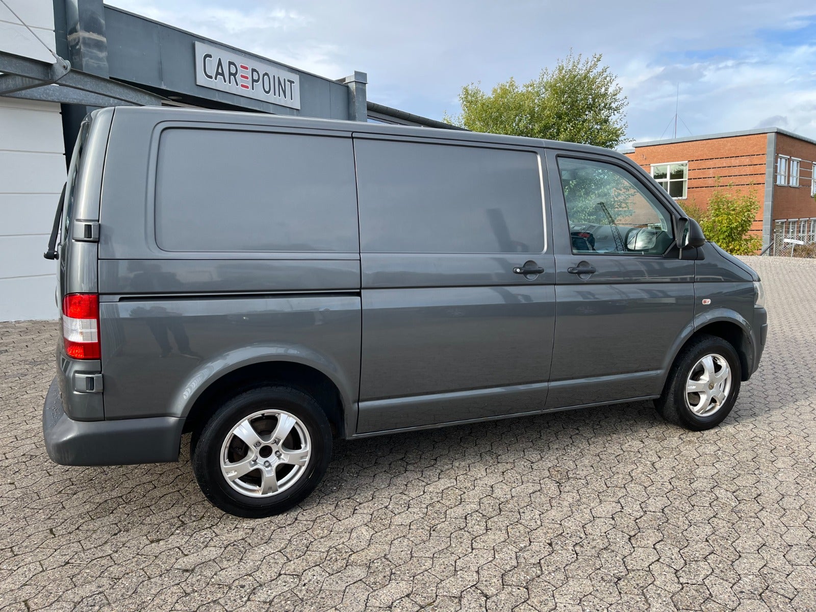 Billede af VW Transporter 2,0 TDi 84 Kassevogn kort