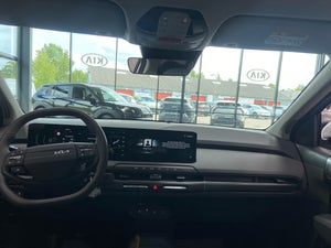 Kia EV3 Long Range Access