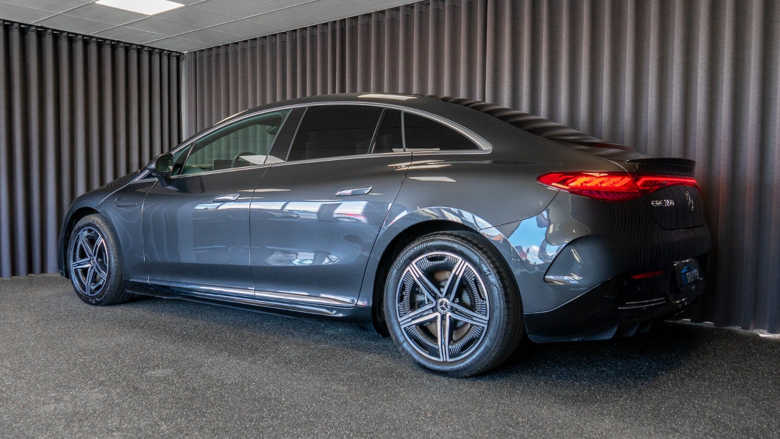 Billede af Mercedes EQE350 AMG Line