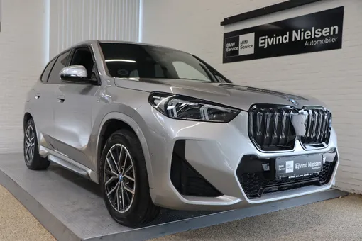 BMW iX1 xDrive30 M-Sport Premium