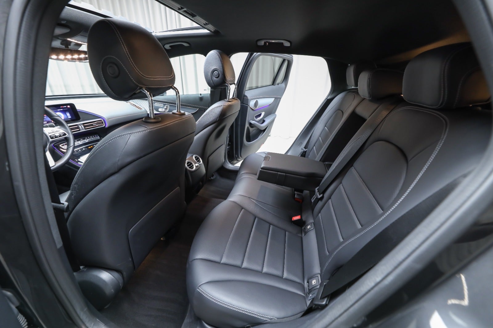 Mercedes-Benz EQC 400 (5/8)