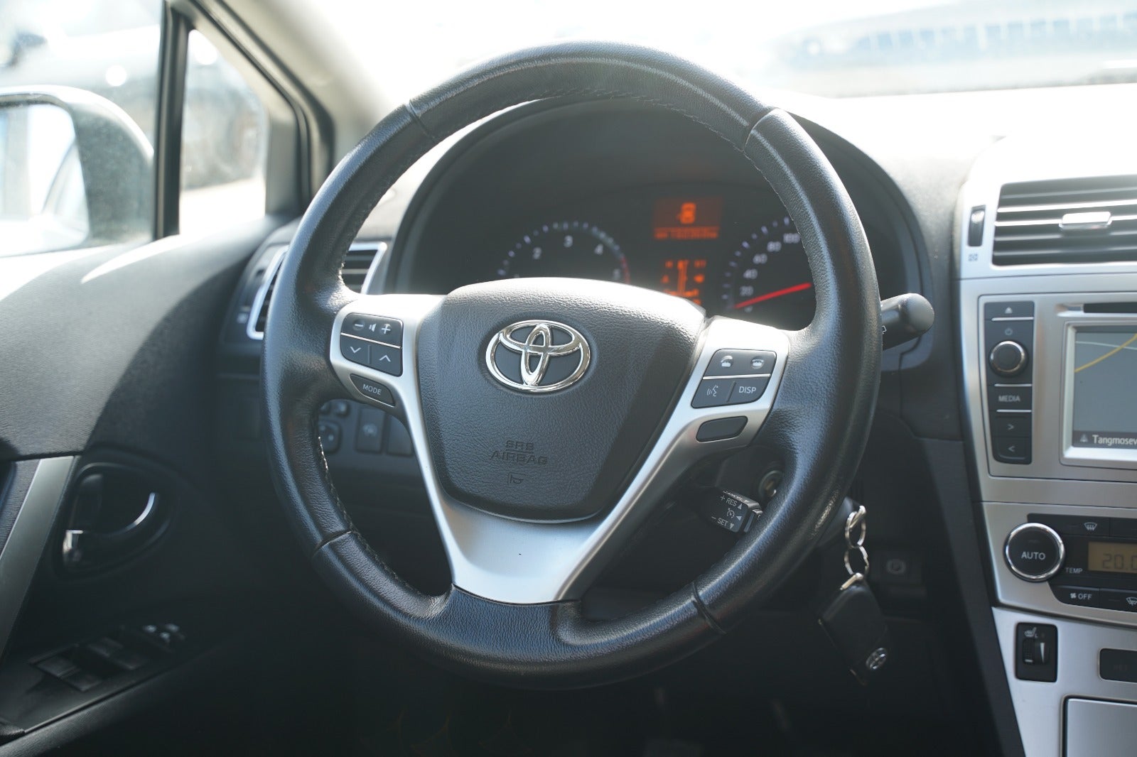 Billede af Toyota Avensis 2,0 D-4D T2 Premium stc.