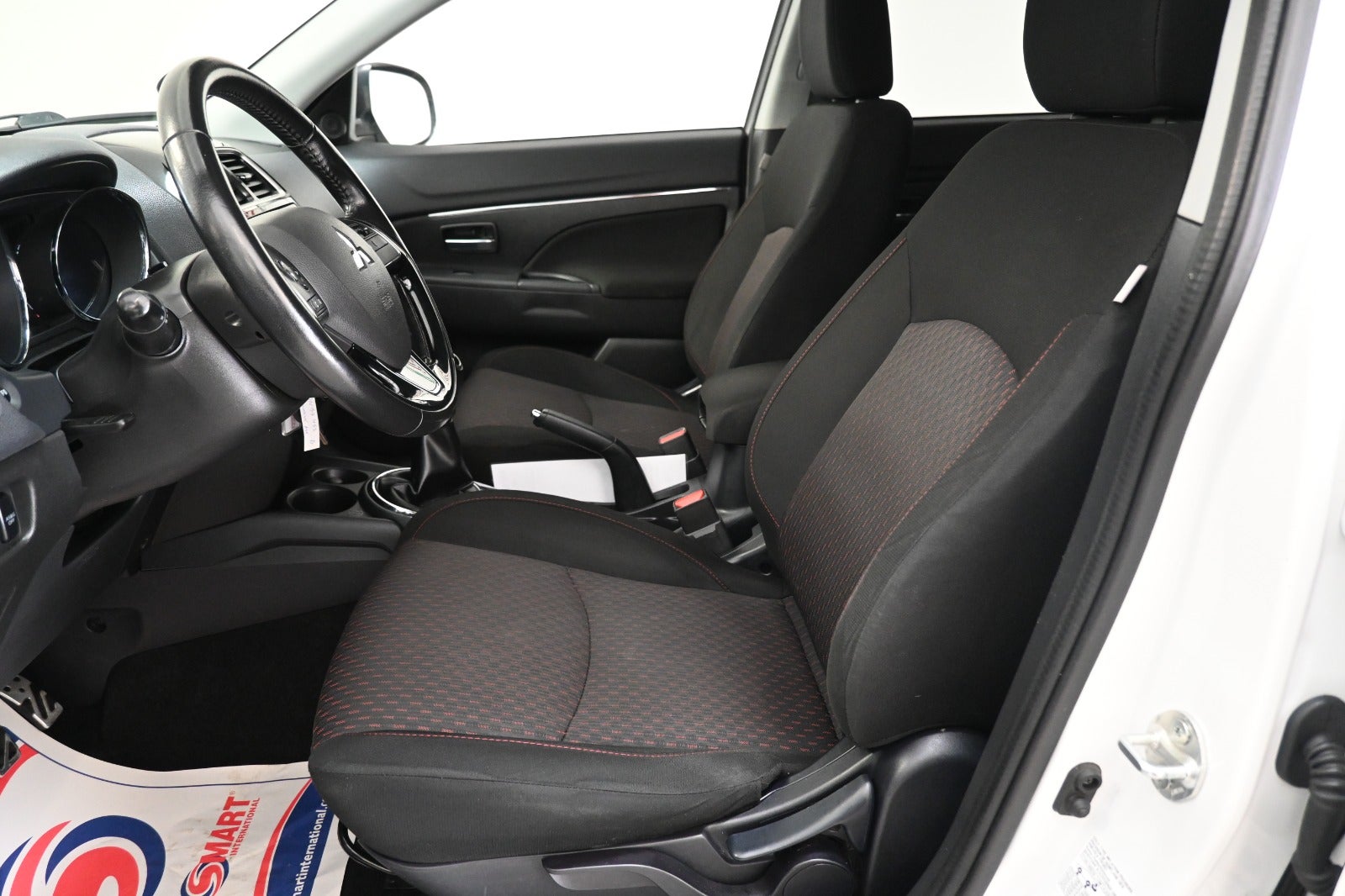 Mitsubishi ASX Invite