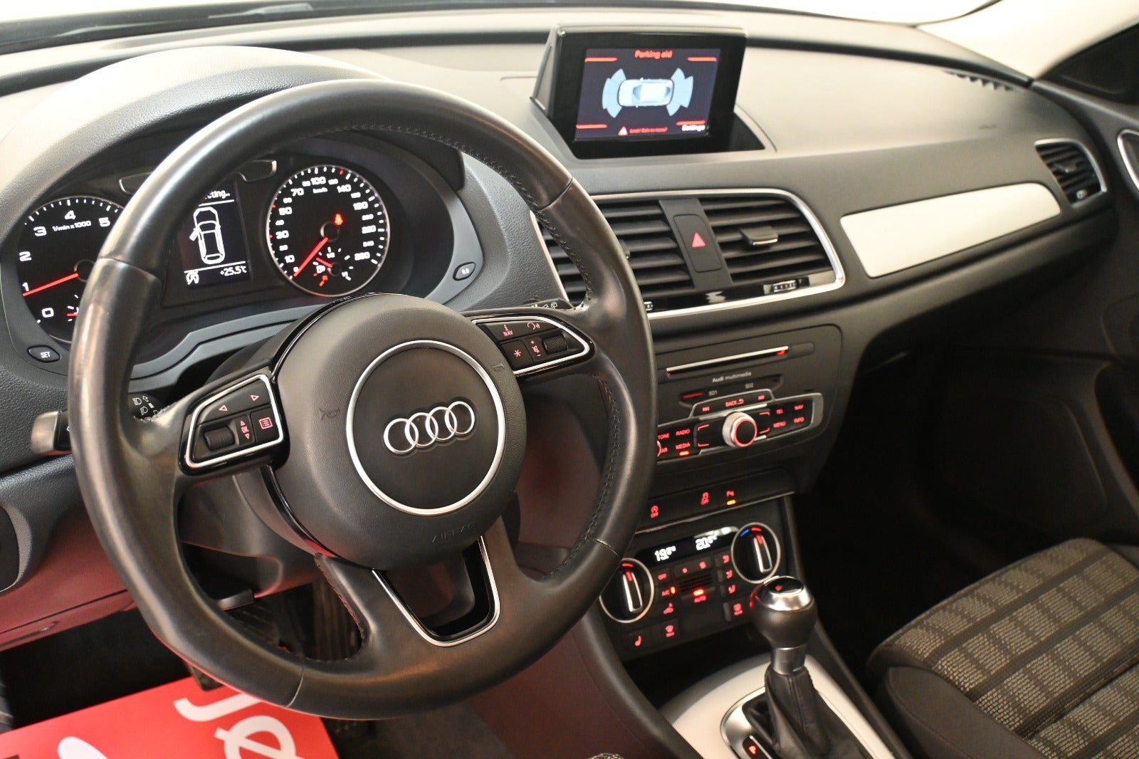 Audi Q3 2015