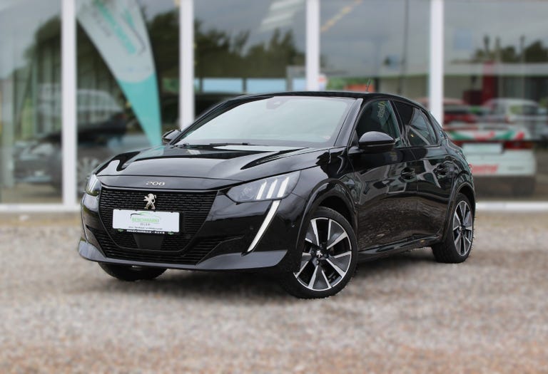 Peugeot e-208 GT