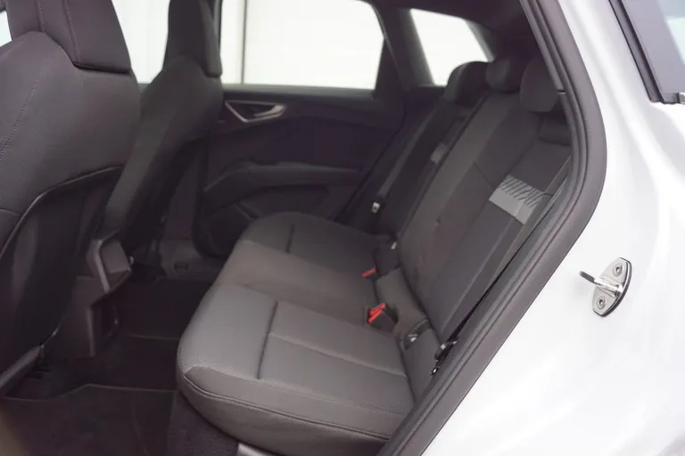 Audi Q4 e-tron S-line