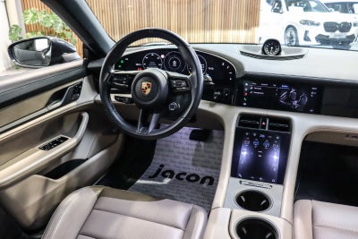 Porsche Taycan 4S