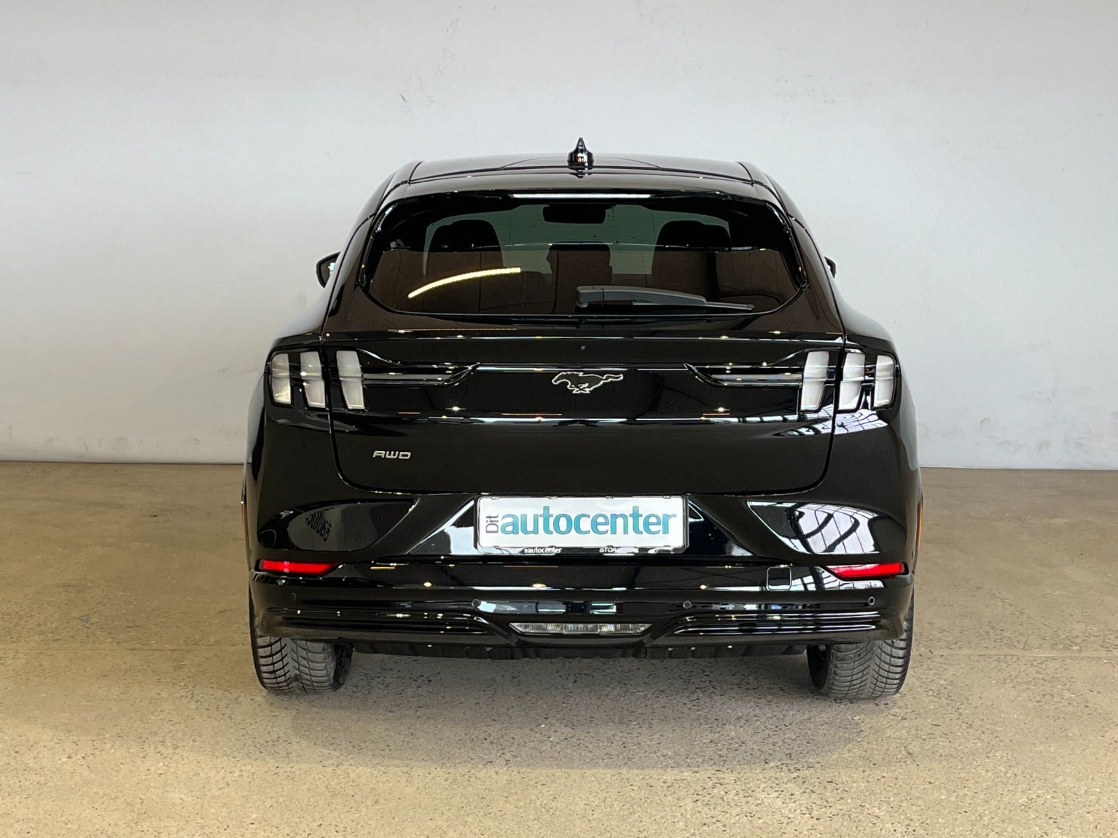 Ford Mustang Mach-E Extended Range AWD