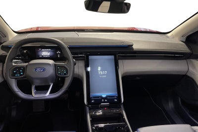 Ford Explorer Premium Extended Range