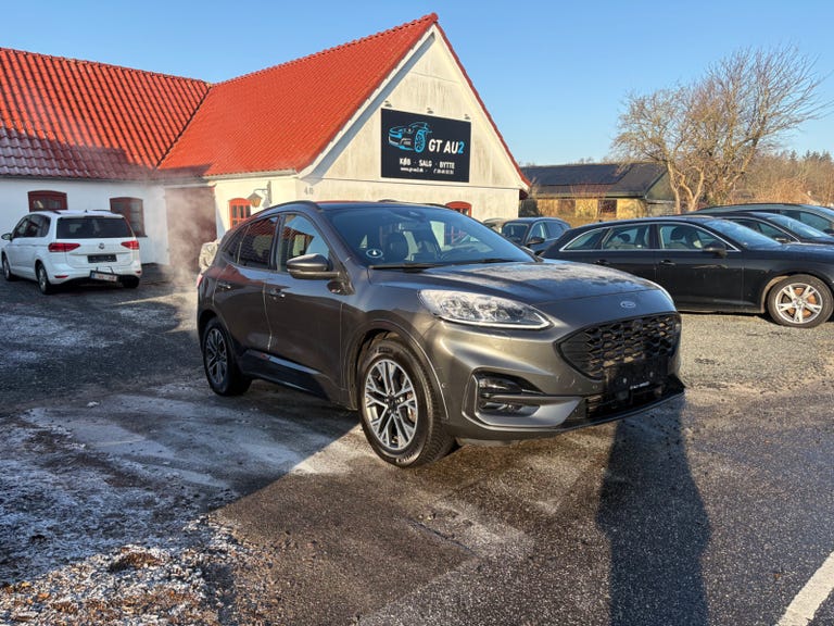 Ford Kuga PHEV ST-Line X CVT