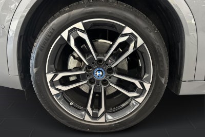 BMW iX2 eDrive20 M-Sport