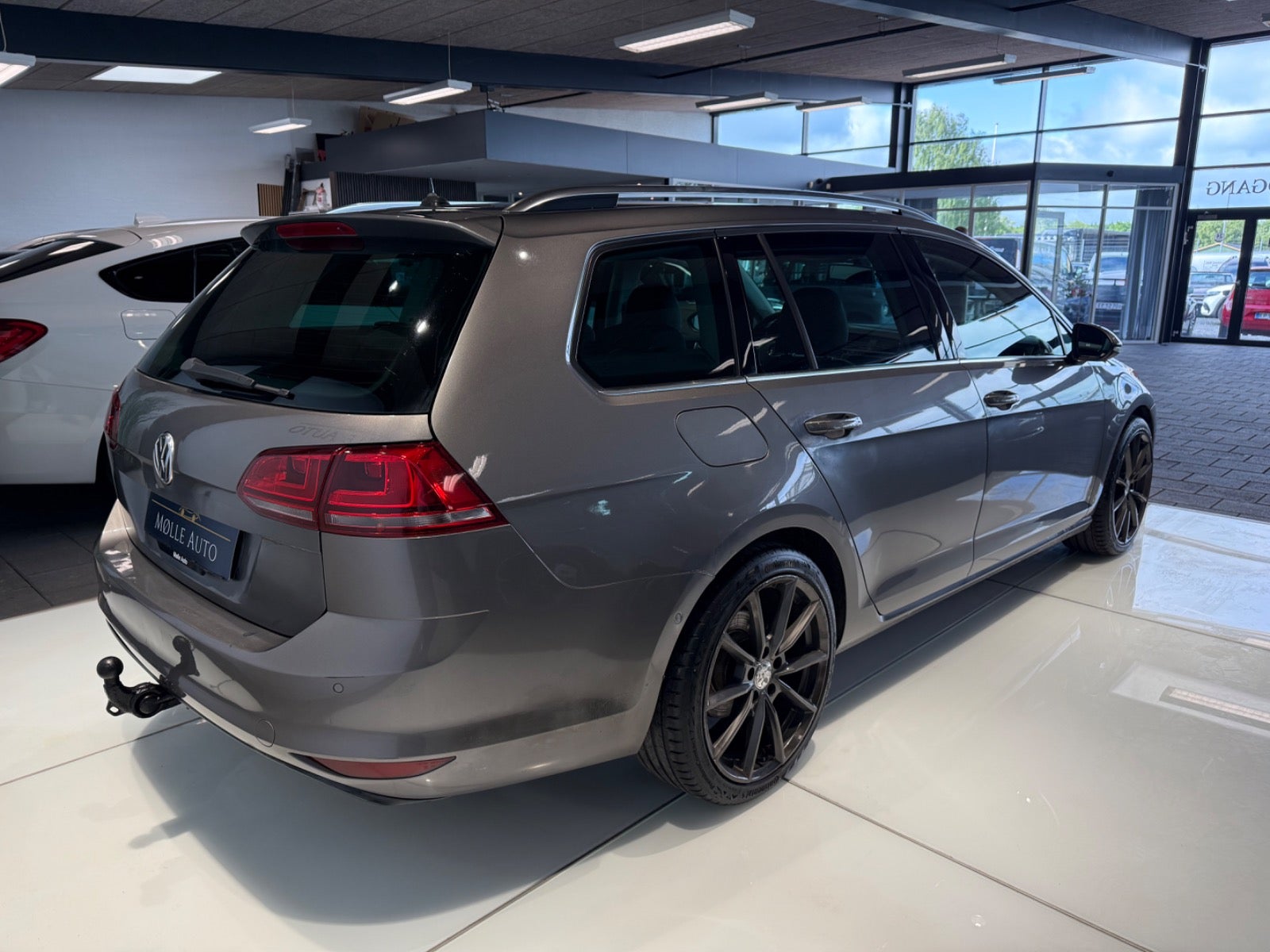 Billede af VW Golf VII 2,0 TDi 150 Highline Variant DSG BMT