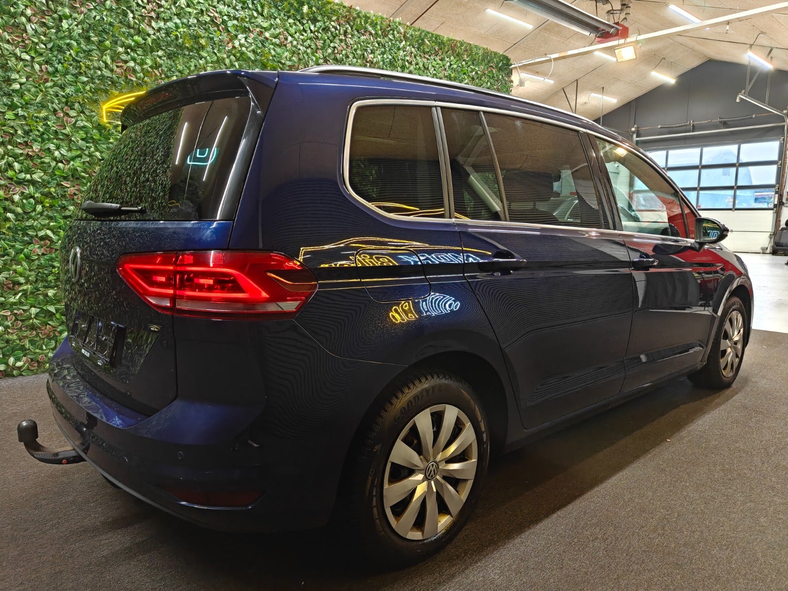 Billede af VW Touran 1,6 TDi 115 Comfortline DSG 7prs