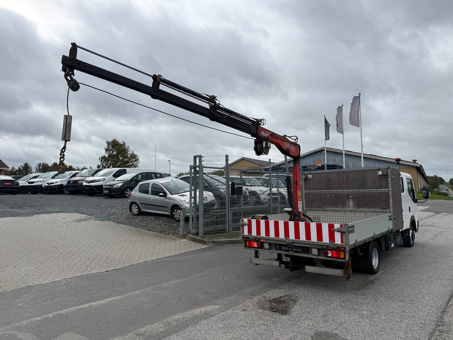 Billede af Nissan Cabstar 2,5 D 35.14 S.Kab m/lad Comfort 3400