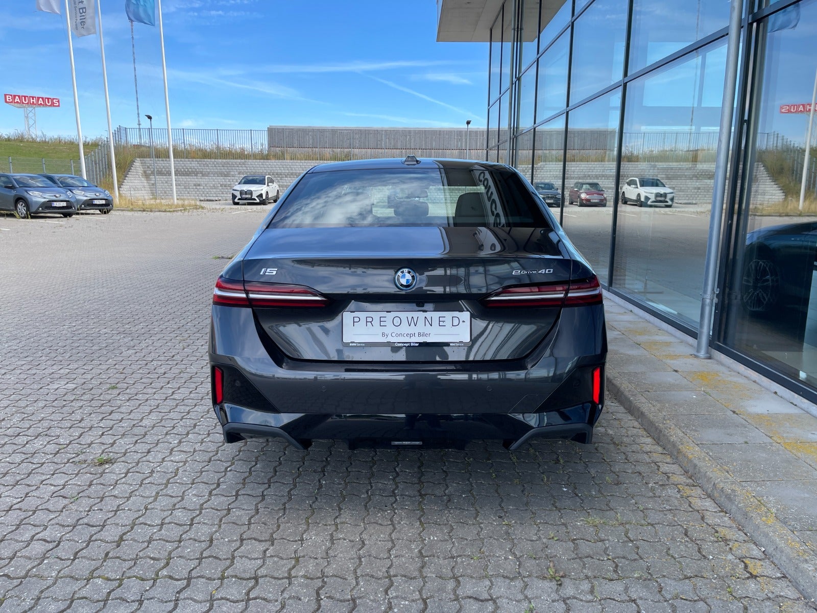 BMW i5 eDrive40 M-Sport 4d - 5