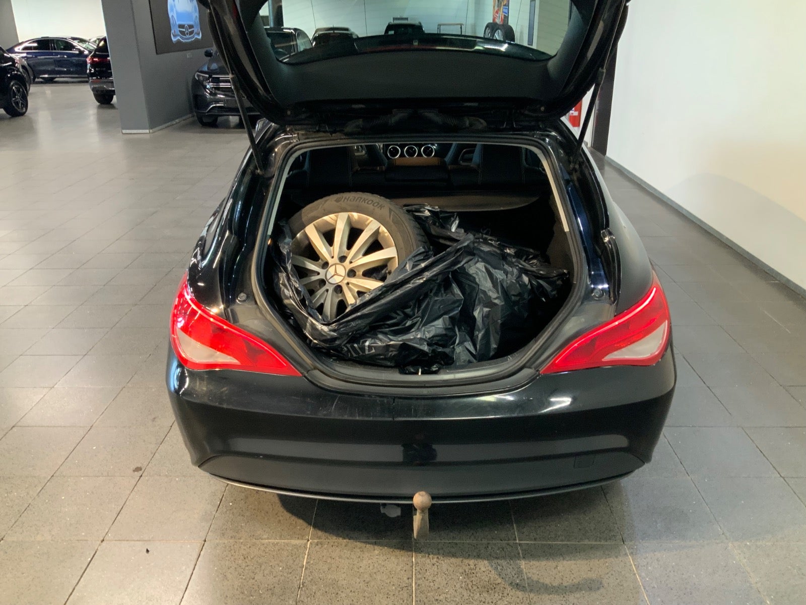 Mercedes-Benz CLA 200