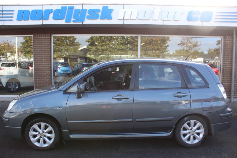 Suzuki Liana GLX
