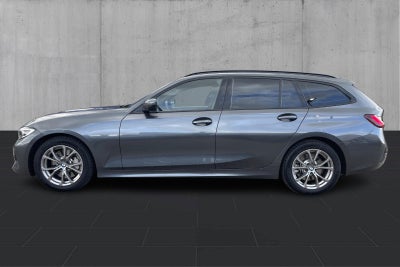 BMW 330i 2,0 Touring Sport Line aut. 2022
