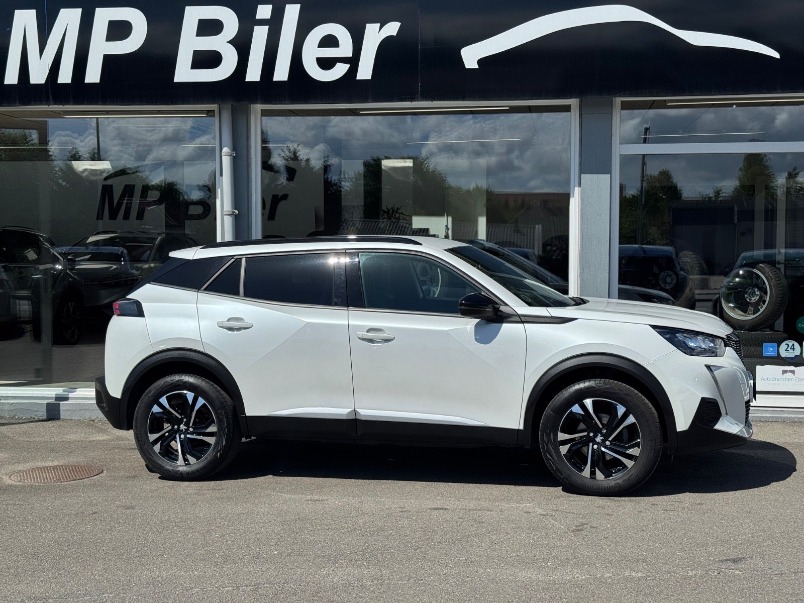 Billede af Peugeot 2008 1,2 PureTech 130 Allure Pack EAT8
