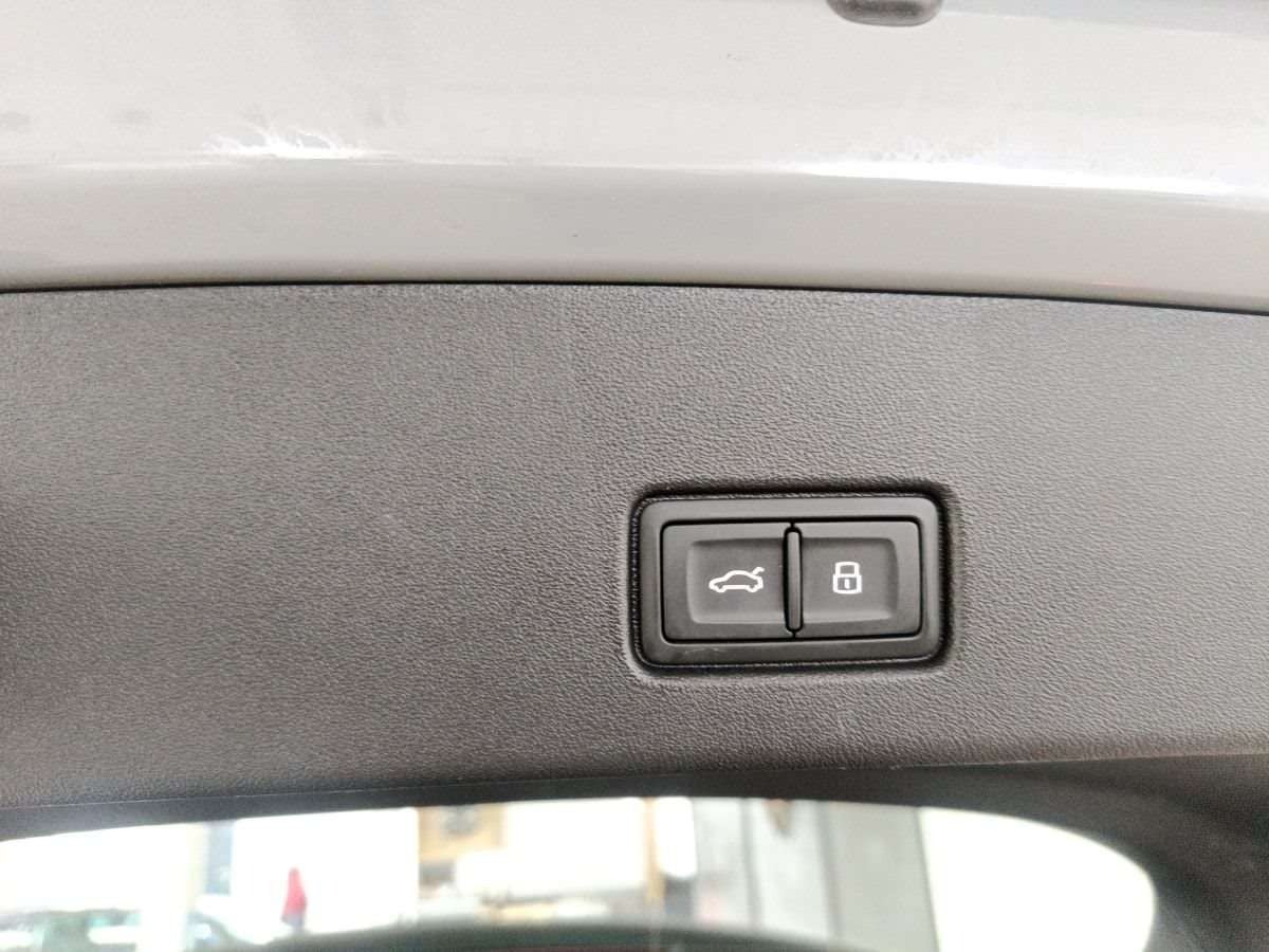 Audi Q4 e-tron S-line