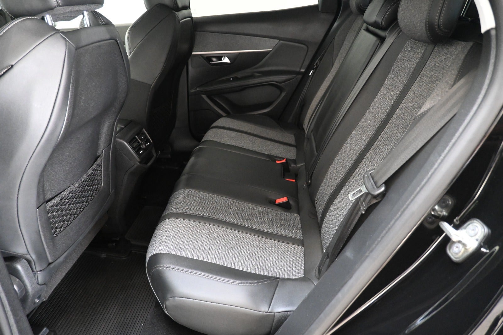 Peugeot 3008 BlueHDi 130 Allure