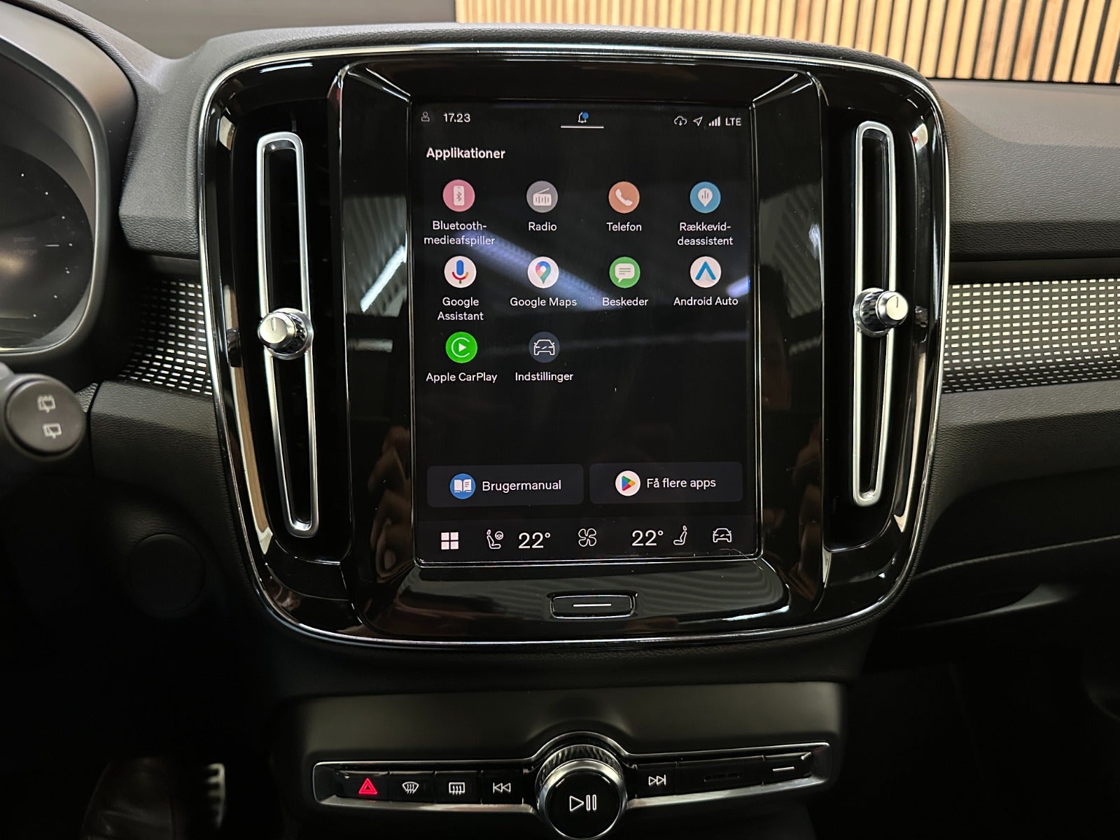 Billede af Volvo XC40  P8 ReCharge Twin Ultimate