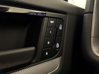 Porsche Cayenne E-Hybrid Tiptr. Van