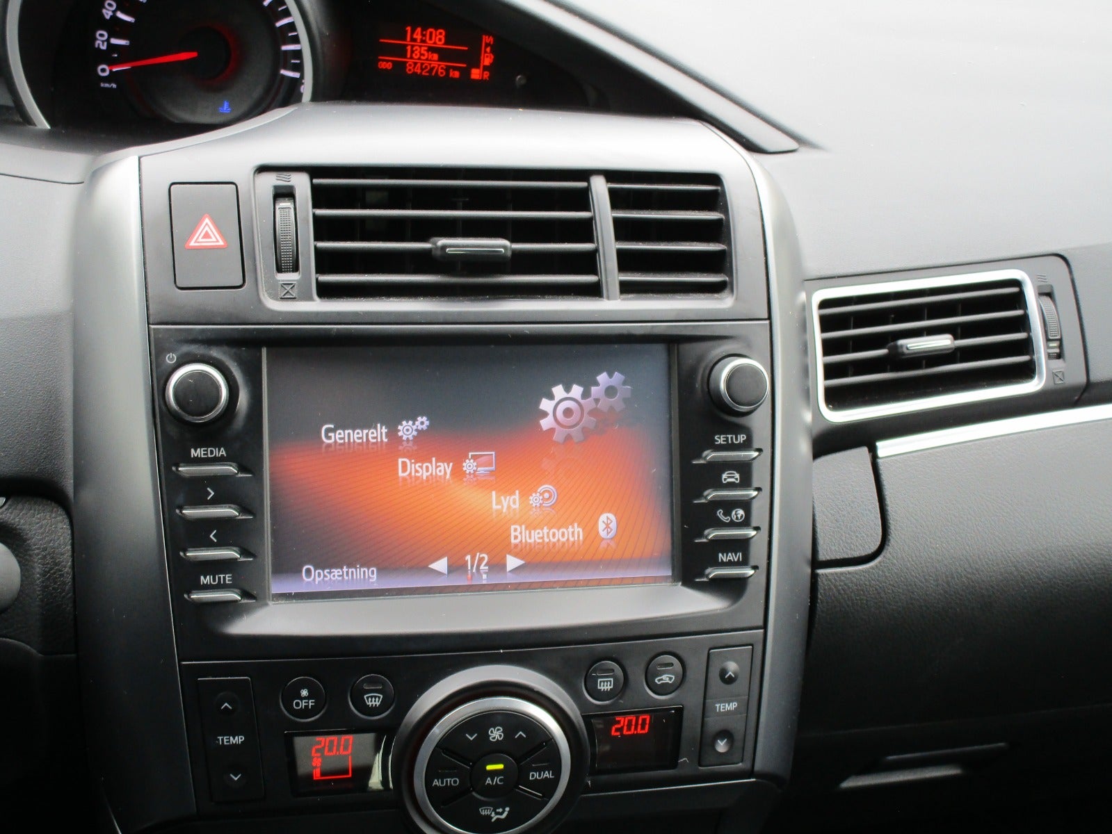 Toyota Sportsvan, Billede 12