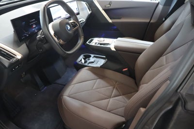 BMW iX xDrive40 Sport