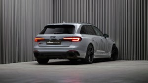 Audi RS4 TFSi Avant quattro Tiptr.