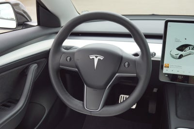 Tesla Model 3 Standard Range+ RWD
