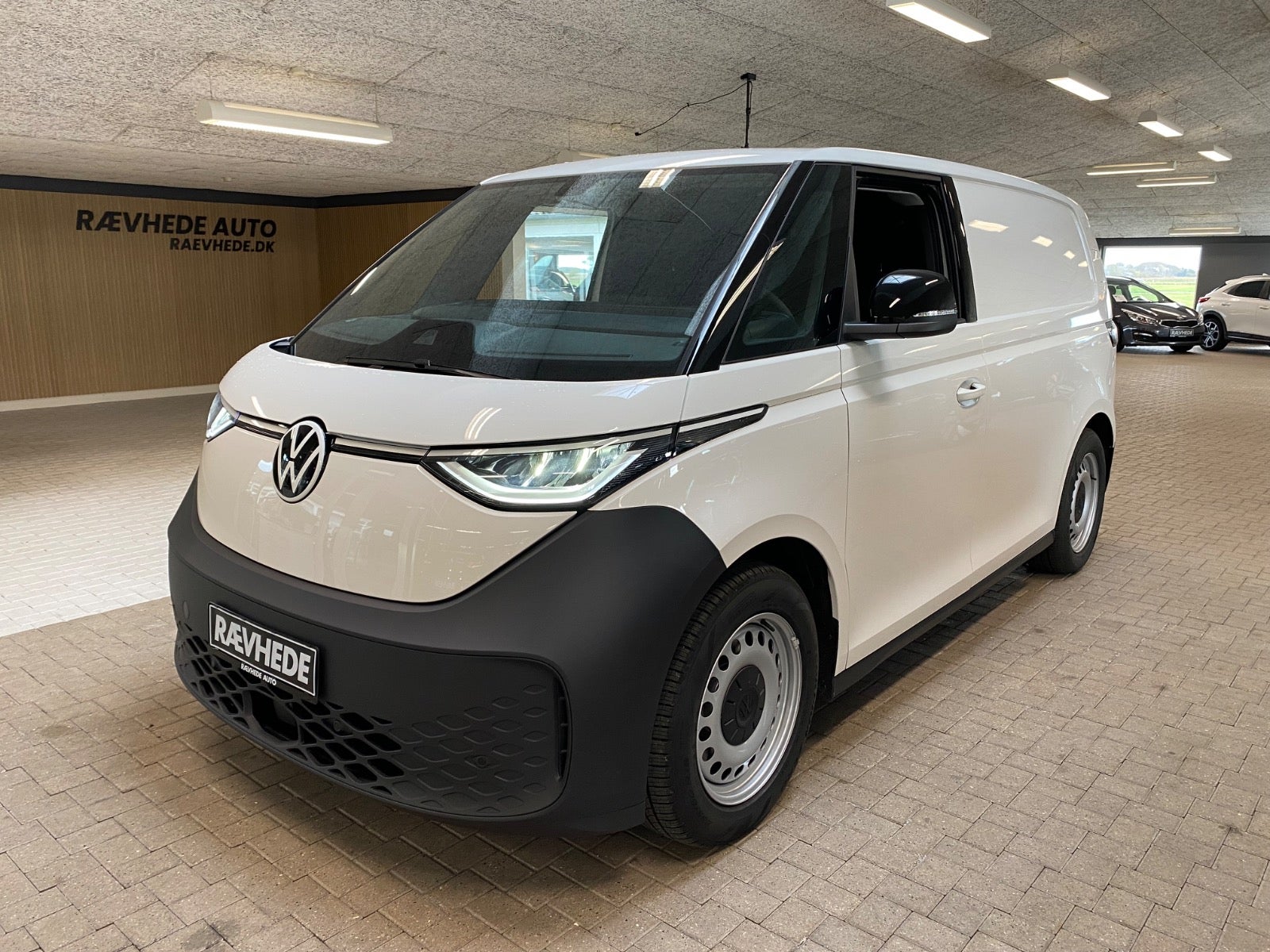 VW ID. Buzz Cargo Comfort+ 2025