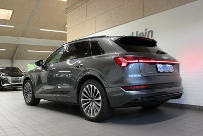 Audi e-tron S-line quattro