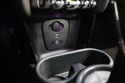 MINI Cooper SE Classic Trim